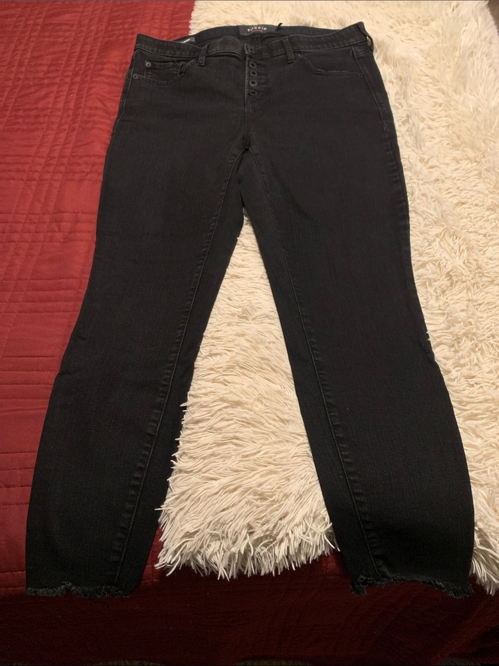 Size 16R Black Women’s High-Rise Button-Fly Jeans